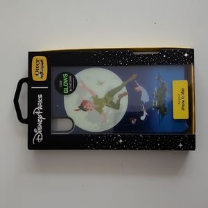 DisneyParks Otterbox Peter Pan Symmetry Glow in the Dark iPhone Xs Disney Case